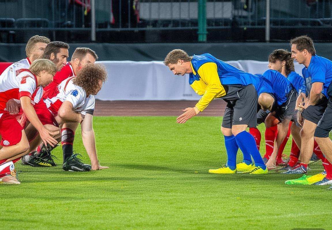 2017国家德比：梅西C罗巅峰对决深度解析(图2)