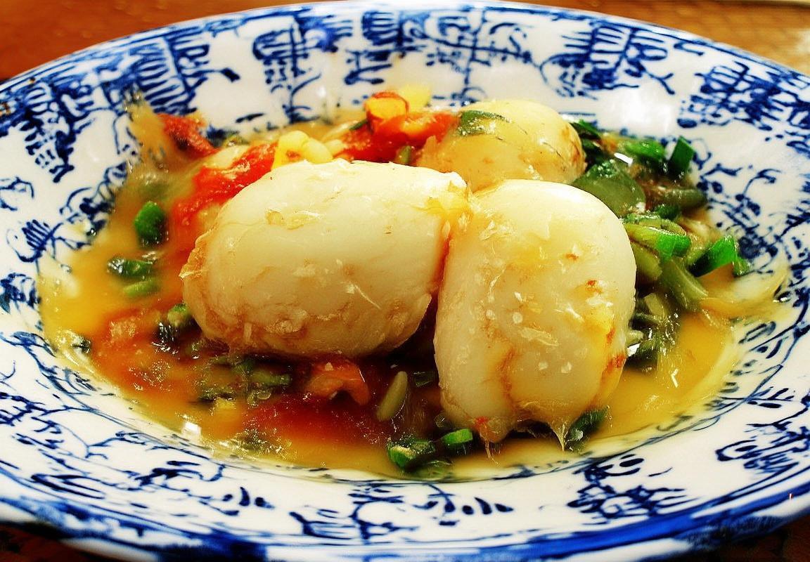 东亚杯香港对日本对决解析：战术对决与拼搏启示(图3)