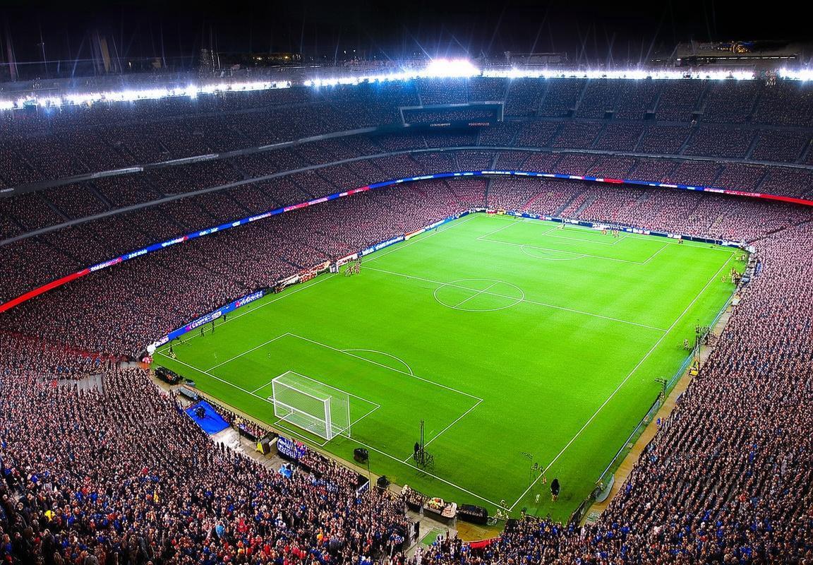 2018年西甲巅峰对决：巴塞罗那VS皇家马德里经典战回顾(图1)